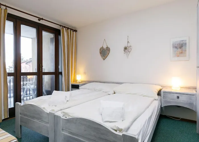 Apartment Apartment Residenza Chesa Margun 13-6 By Interhome