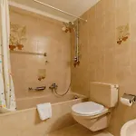 アパート Residenza Chesa Margun 13-6 By Interhome