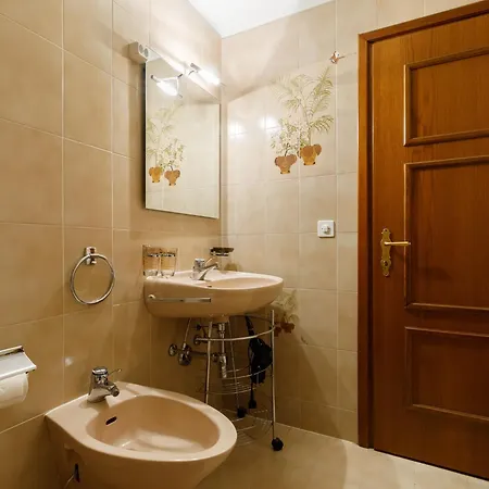 Daire Residenza Chesa Margun 13-6 By Interhome