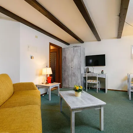 Apartment Residenza Chesa Margun 13-6 By Interhome Surlej